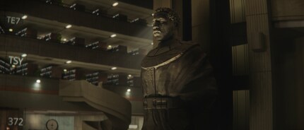 Kang, the Conqueror, der Comic-Vorlage fast aus dem Gesicht geschnitten.