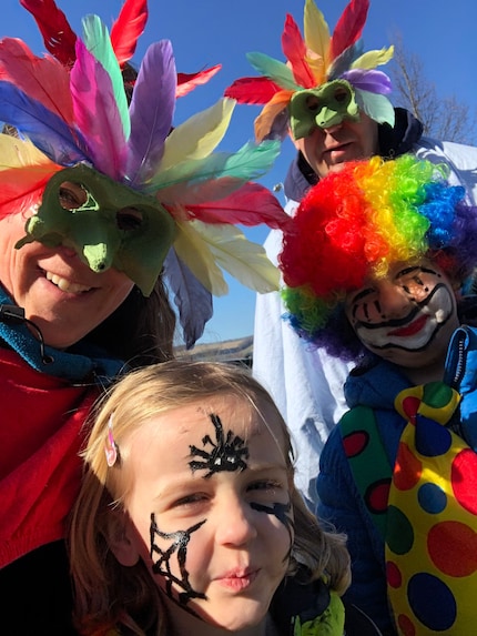 When parents are infected by their children’s carnival fever.