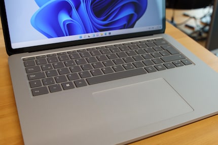 Tastatur und Touchpad