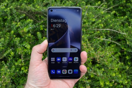 6.43-inch AMOLED display.