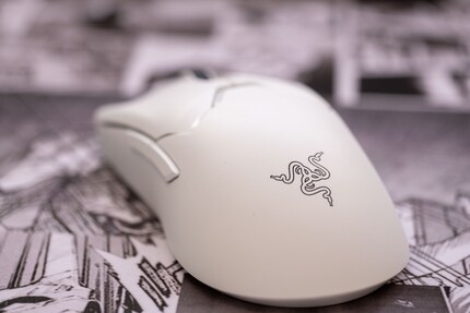 Nach RGB suchst du bei der Viper V2 Pro vergebens.