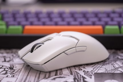 Alle Tasten der Viper V2 Pro auf einen Blick.