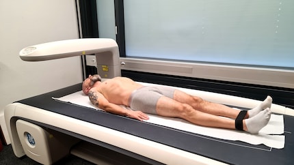 X-ray body composition analysis.