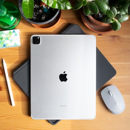 The iPad Pro 2022 is the spitting image of its predecessor.