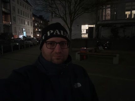 When it’s dark, the front camera doesn’t take good photos.