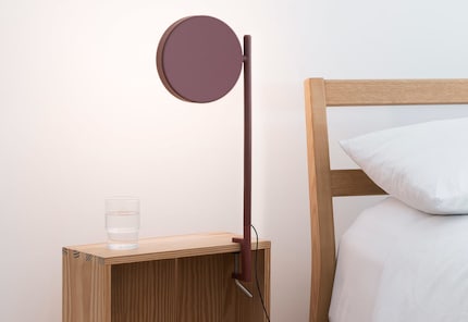 De dimbare LED lamp W182 Pastille c2 dient als een mooi nachtlampje. Foto: Wästberg