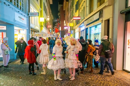 Vor knapp 30 Jahren wagte ich mich an die Luzerner Fasnacht.