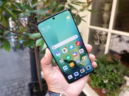 The screen is pleasingly bright and luminous.