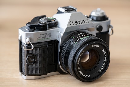 Goede Canon AE-1 programma's kosten ongeveer 200 frank. De mijne werkt perfect.