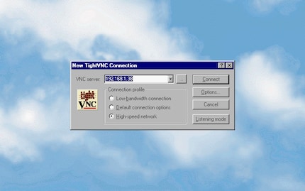 Met TightVNC kan ik een moderne Windows computer op de CRT krijgen en op afstand bedienen.
