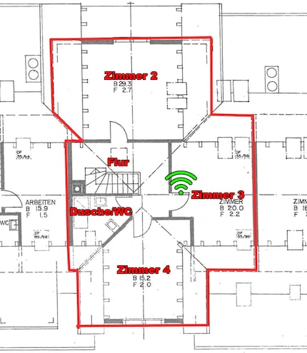 De bovenste zolderverdieping. Wi-Fi-symbool in groen: locatie router