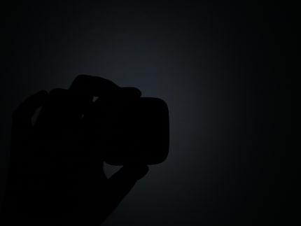 Wie du siehst, siehst du mit der Case-Taschenlampe nicht viel.
