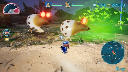 My glowing creatures can paralyse enemies with ball lightning for a short time. The critters can also teleport. Fascinating.