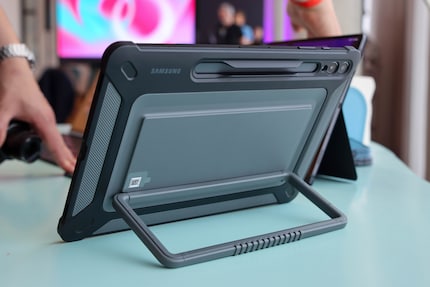 The outdoor case for the Tab S9 is available in all three sizes.