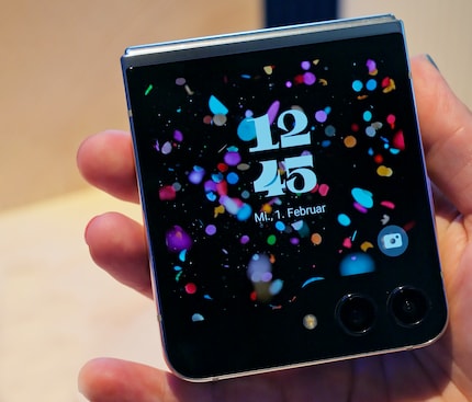 Je kunt je favoriete wallpaper kiezen voor de Samsung Galaxy Z Flip 5.