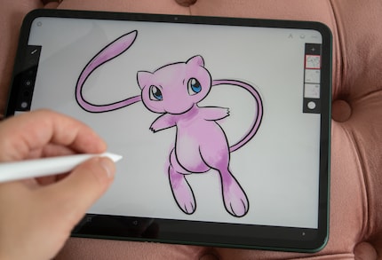 Het tekenen van Mew is leuk, maar de buitenste lijnen vergen wat geduld.
