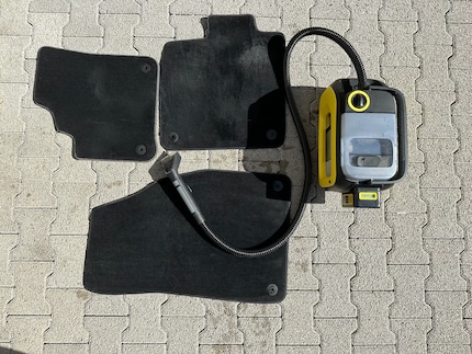 Trio vloermat: bijna zo goed als nieuw na reiniging met het bekledingsmondstuk.