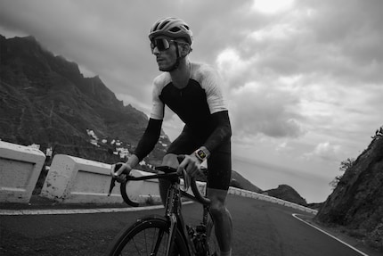 Die Apple Watch Ultra 2 soll mit noch mehr Fahrradzubehör kompatibel sein.