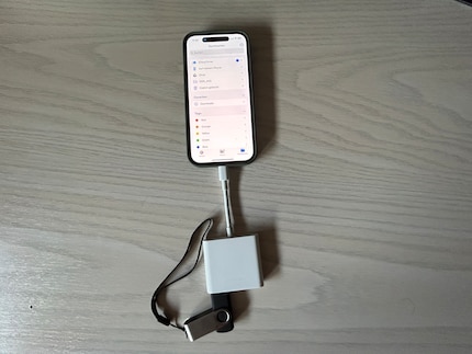 In de test werkte zelfs een goedkope geheugenstick.