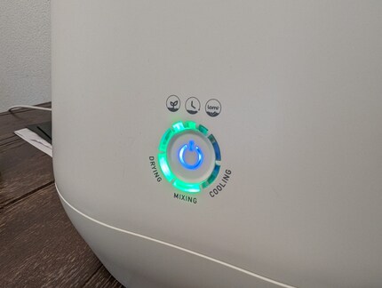 You select the three modes with a button on the front.