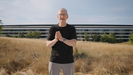 In other keynotes (here from the WWDC in June), Apple used depth of field specifically to separate a person from the background. This only works with large cameras.