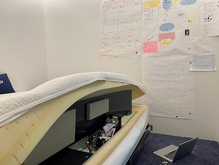 The Raspberry-controlled Smart Bed.