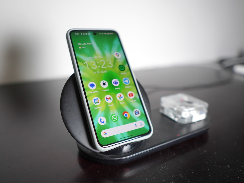 You can continue to use older wireless chargers, but they’ll probably be a good bit slower.