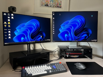 I also use Windows.