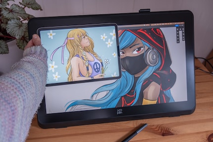 Comparing the 21.5-inch tablet with my usual 11-inch iPad is night and day.