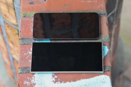 The display of the S24 Plus (above) is much more reflective than that of the S24 Ultra.