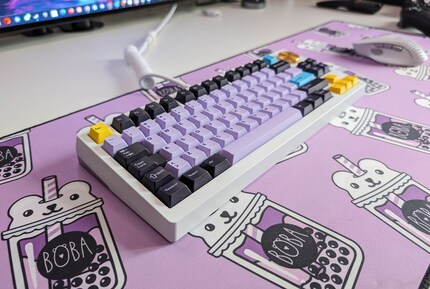 Damit tippt es sich einfach besser als mit einer Tastatur ab der Stange.