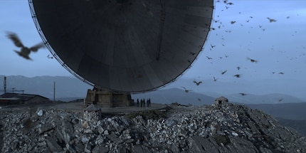 Even aan het begin is «3 Body Problem» aangenaam mysterieus voordat de op de loer liggende horror zich openbaart.