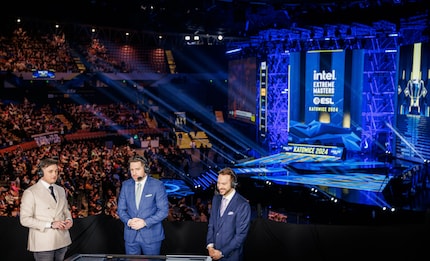 Mathieu als Analyst am IEM Katowice 2024.