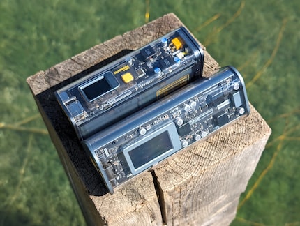 Although the Shargeek 170 has less capacity, it’s larger than the Shargeek 100.
