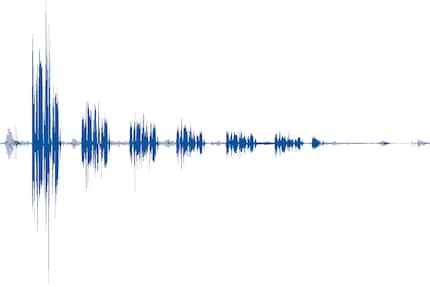 The waveform without aura effect already starts at -6dB.