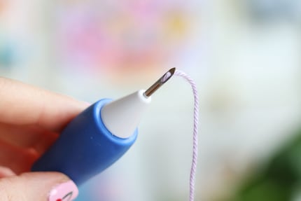 Dat ding is behoorlijk puntig. Ik heb er een paar keer bijna mijn vinger mee geprikt.