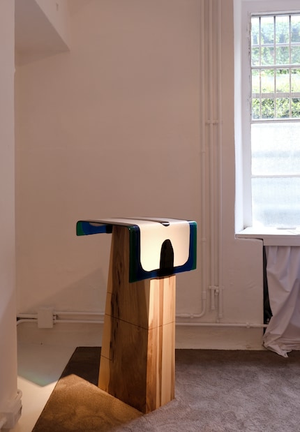 The console from the Claude collection by Duccio Maria Gambi | Murano glass, wood.