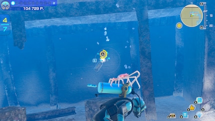 Still, depending on the level of my diver, I can motivate some creatures to accompany me. Like this crab on my oxygen tank.