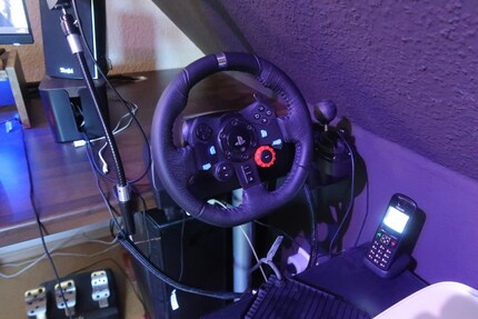 When not in use, I keep the steering wheel off to the side. That’s when I come to appreciate the extra space.