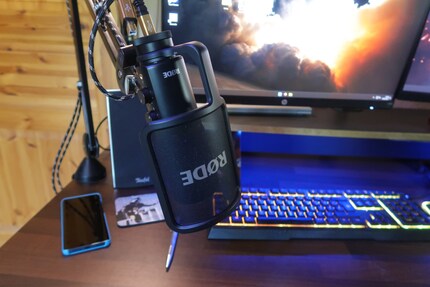 I’ve been using the Rode mic for streaming for around three and a half years.