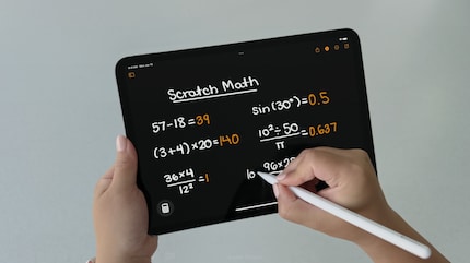 Der Taschenrechner hat es aufs iPad geschafft – und klappt auch via Handschrift.