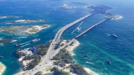 The islands entice you to explore and the sea entices you to dive.