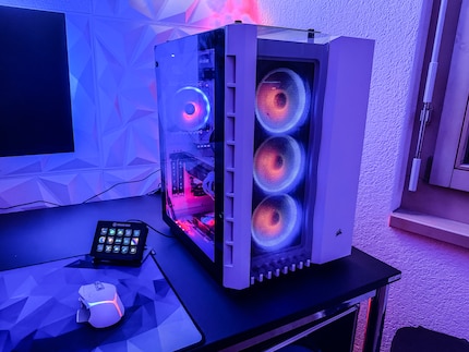 Die Logitech G502 ist Joshuas Begleiterin fürs Zocken und Arbeiten gleichermassen.