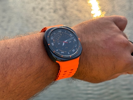 Samsung’s Watch Ultra is massive.