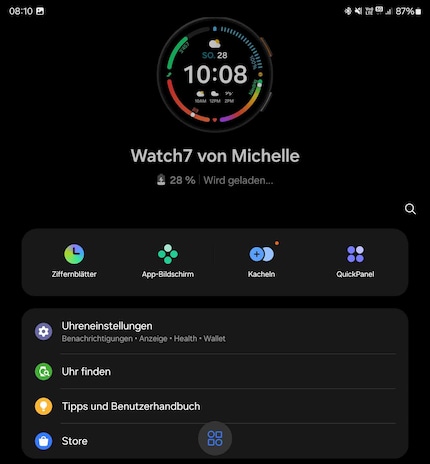 Een app voor de verbinding met de smartphone en alle instellingen.
