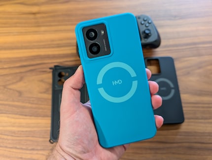 This case upgrades wireless charging, albeit only with five watts, but at least with a magnetic holder.