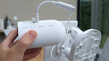 Wenn alle Kabel verbunden sind, sieht das so aus.