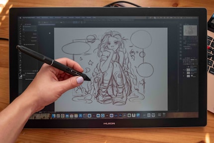 The large display offers plenty of space for the screen and menus.