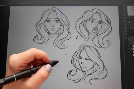 The pen recognises over 16,000 pressure levels, so I can draw the finest strokes.