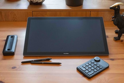 The Huion Kamvas Pro 19 is the total package – and a high-quality one at that.